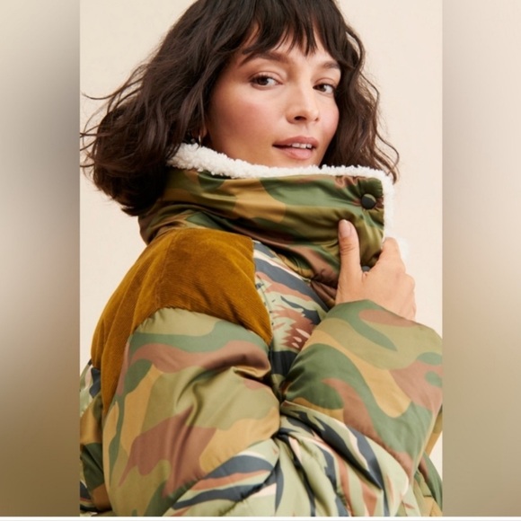 Free People West Coast Puffer Jacket Size Large camo boho oversized Sherpa - Picture 7 of 16
